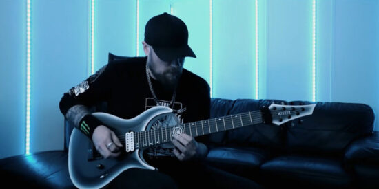 Andy James guitar play through